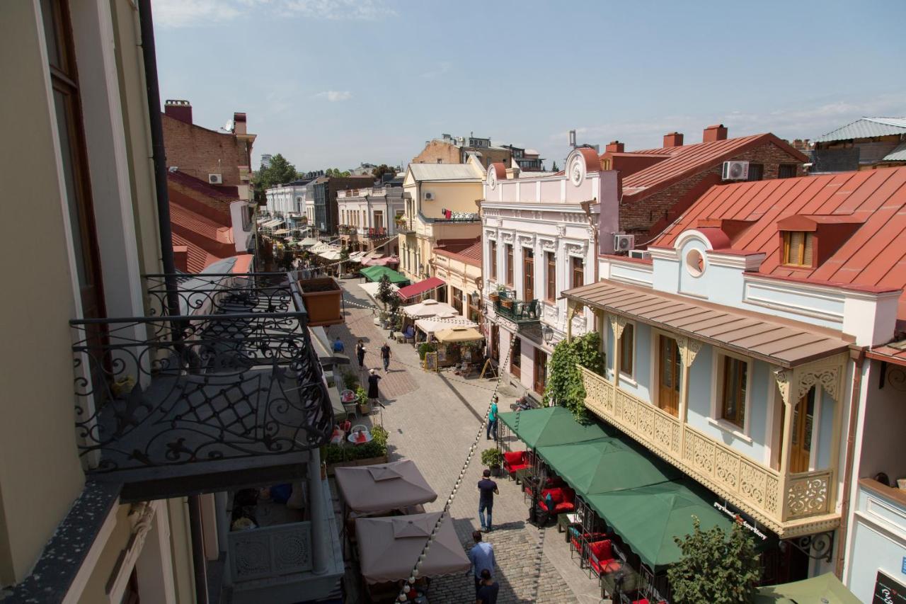 Apartament On Aghmashenebeli 26 Tbilisi Exteriör bild